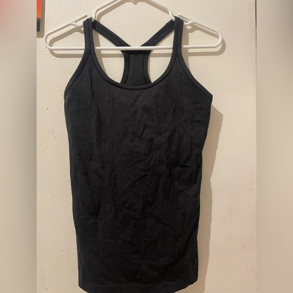 Lululemon tank top